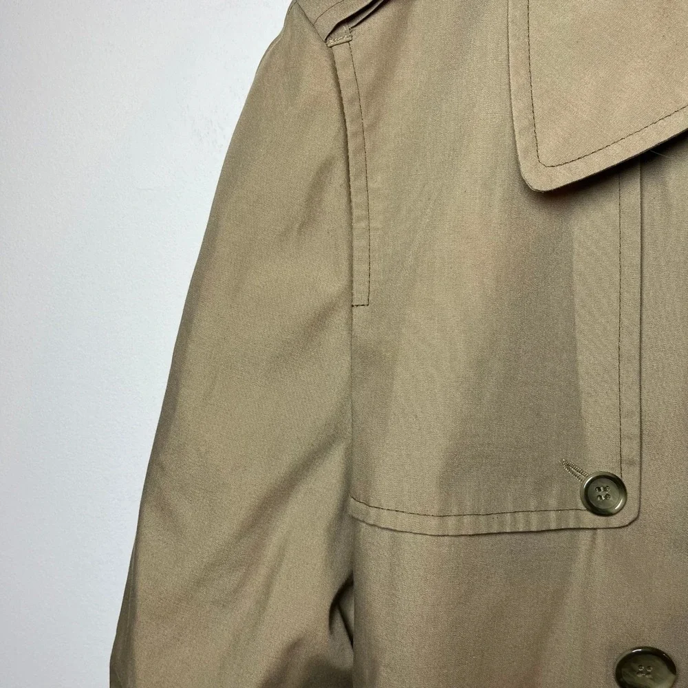 Vintage London Fog Double Breast Trench Coat Beige Belted Tan Sz 42 Fleece Lined